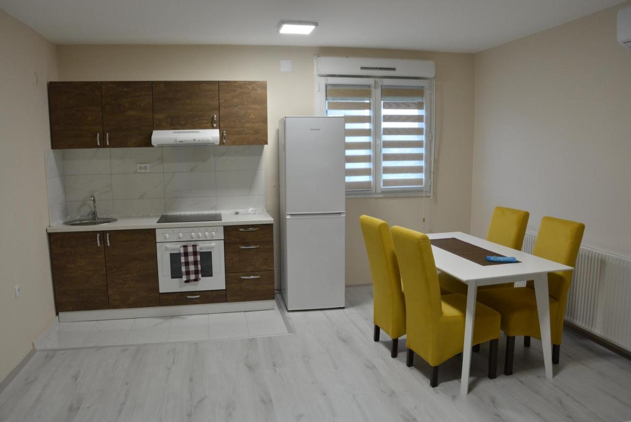 Garden Apartmani Jagodina Extérieur photo