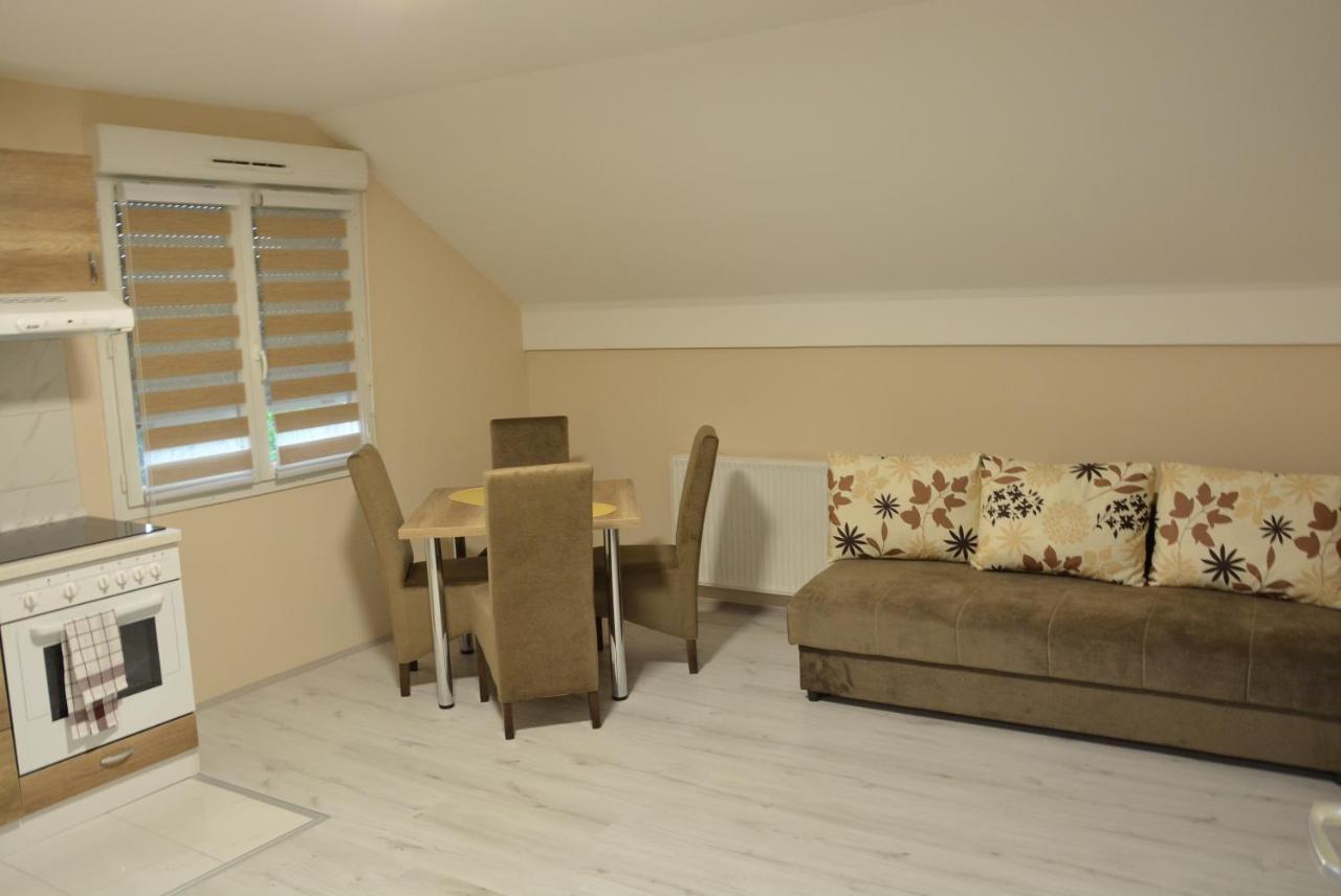 Garden Apartmani Jagodina Extérieur photo